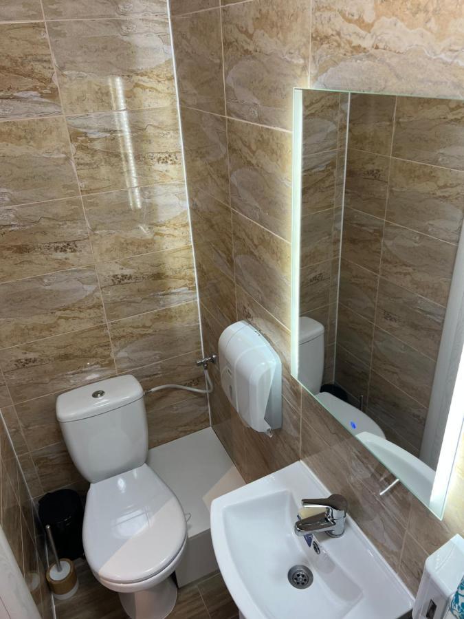 Benny & Bella Guest House 오라데아 외부 사진