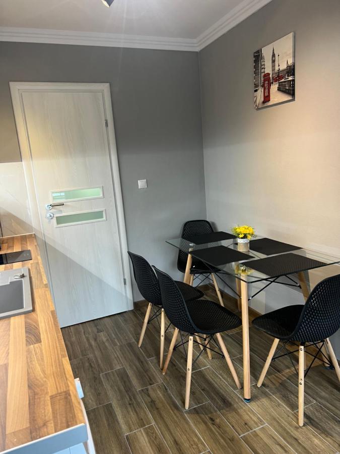 Benny & Bella Guest House 오라데아 외부 사진