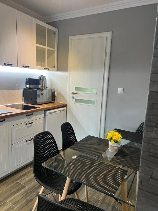 Benny & Bella Guest House 오라데아 외부 사진